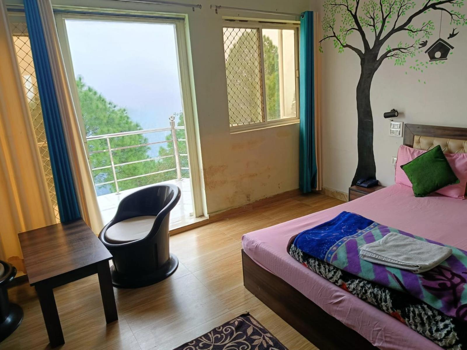 Joshi Holiday Home Stay 兰斯顿 外观 照片