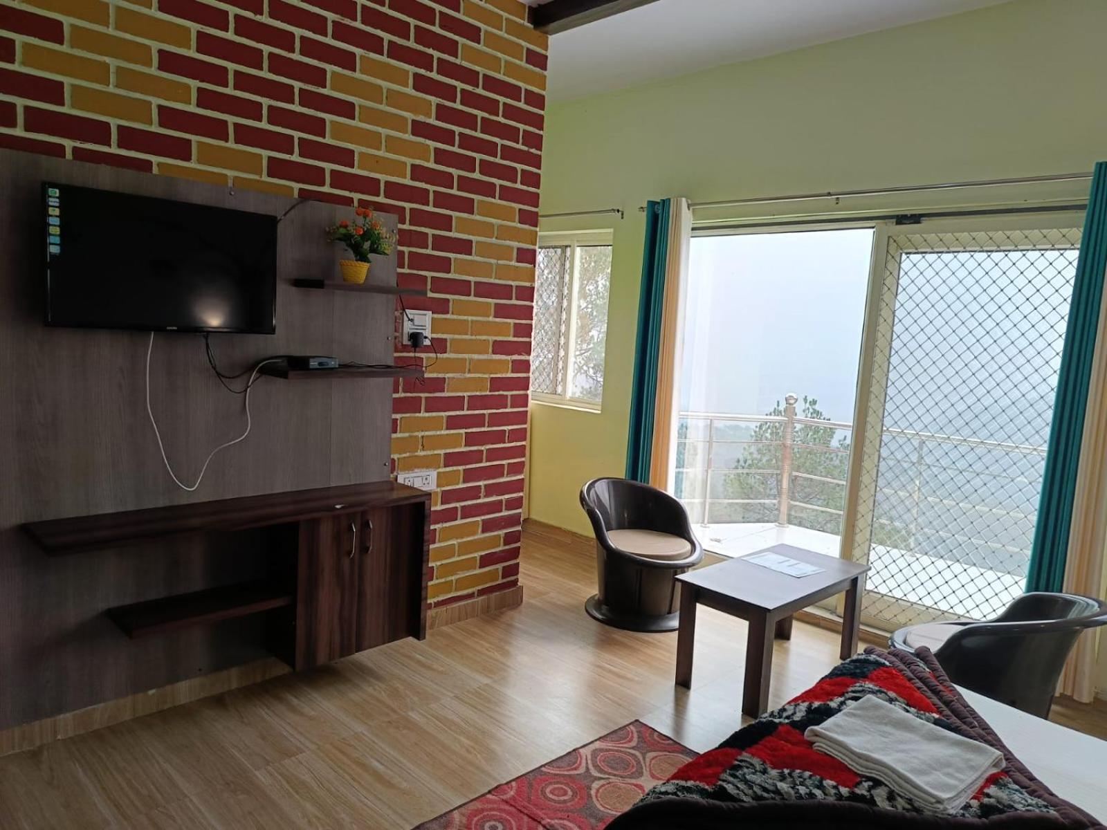Joshi Holiday Home Stay 兰斯顿 外观 照片