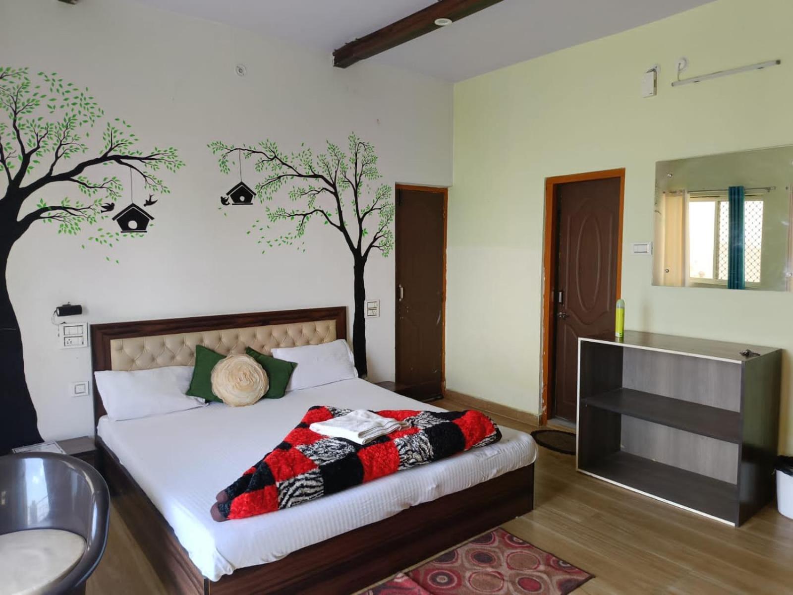 Joshi Holiday Home Stay 兰斯顿 外观 照片